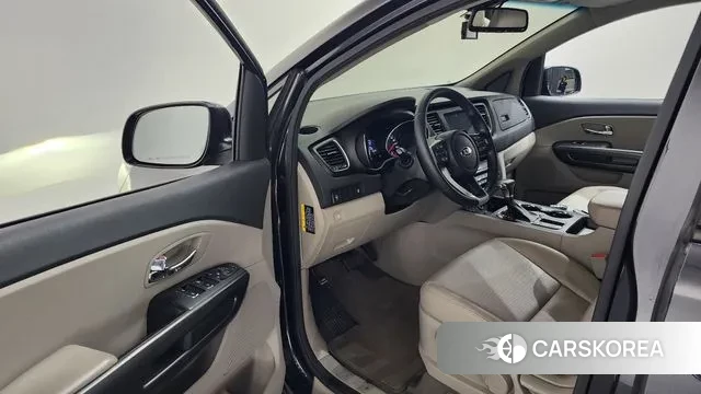 Kia The New Carnival id 3423376 из Кореи 19