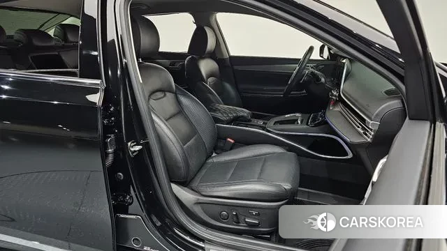 Hyundai The New Grandeur IG id 3385103 из Кореи 19