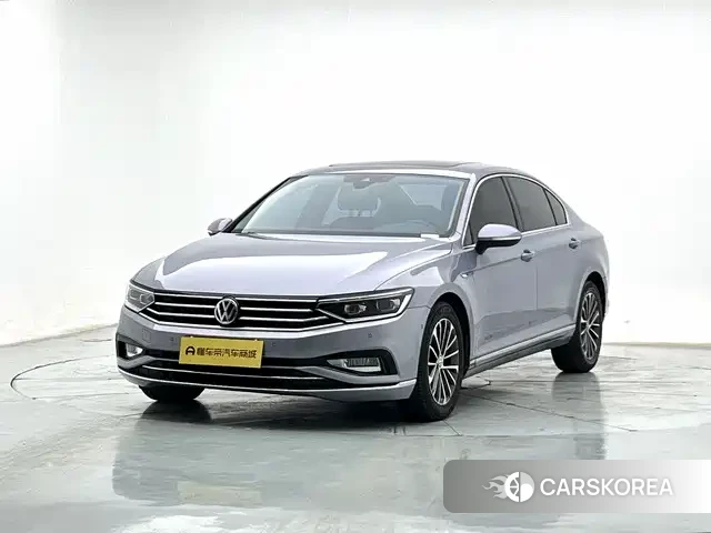 Volkswagen Magotan id 4570775 из Китая 9