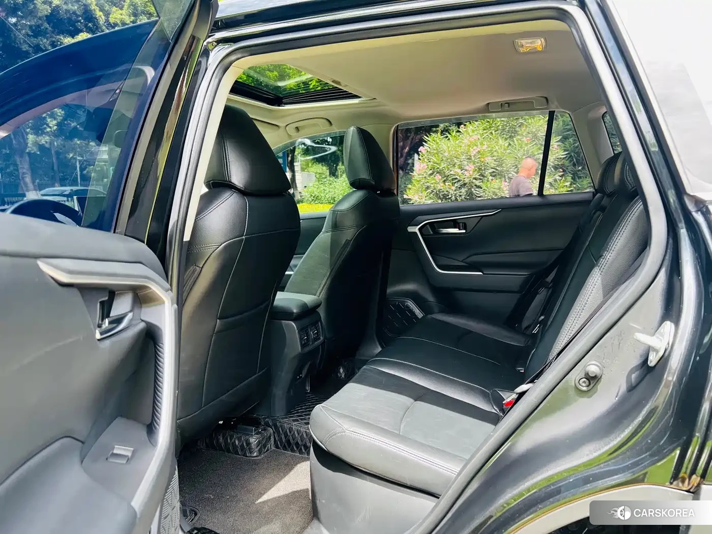 Toyota RAV4 Rongfang id 4578376 из Китая 19