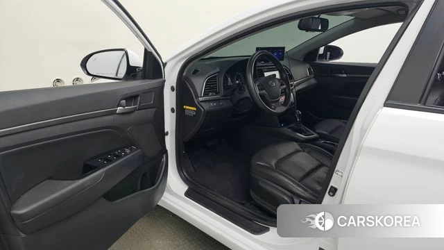 Hyundai Avante AD id 4605260 из Кореи 30