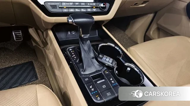 Kia The New Carnival id 2902939 из Кореи 19