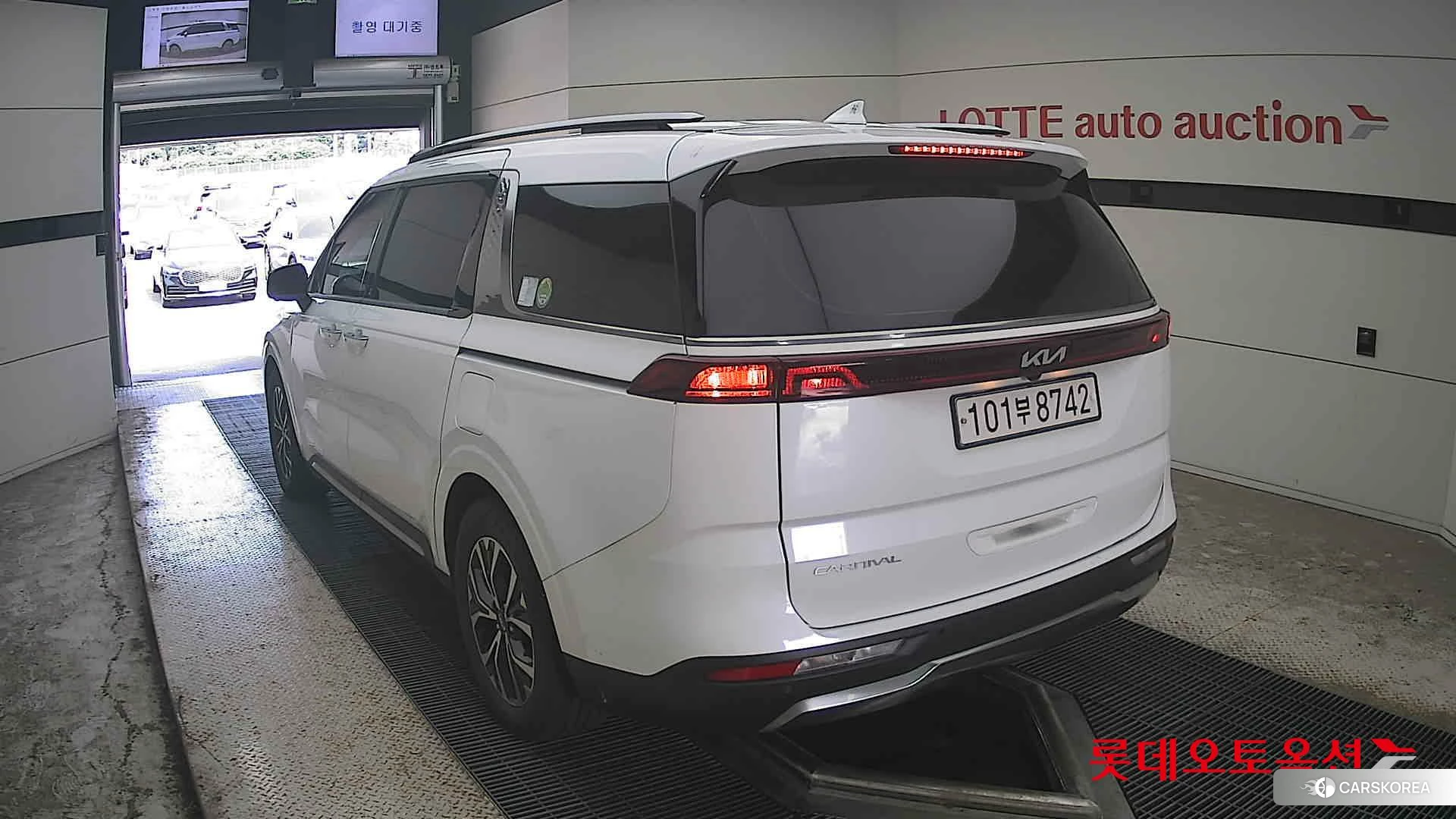 Kia Carnival id 4664344 из Кореи 36