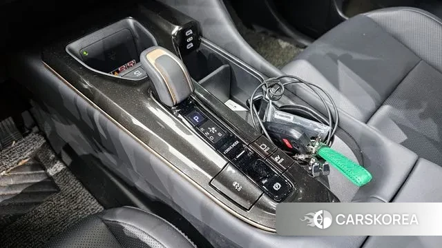 Toyota Crown Crossover id 3347587 из Кореи 19