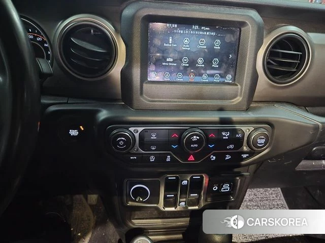 Jeep Wrangler (JL) id 3828162 из Кореи 16