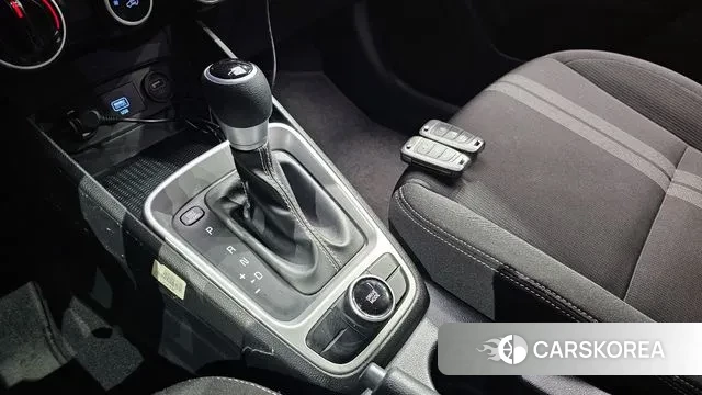 Hyundai Venue id 3736669 из Кореи 19