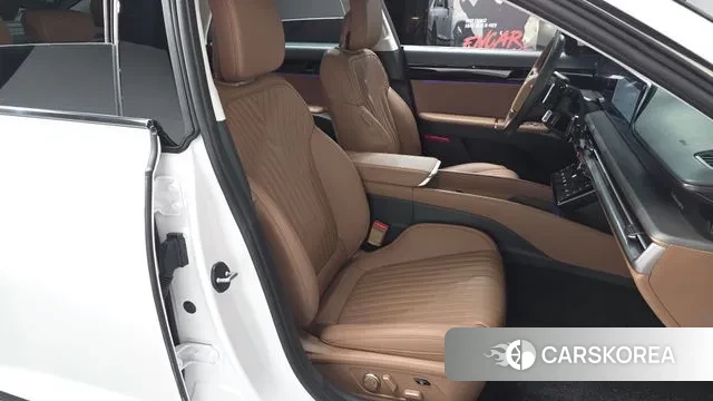 Hyundai Grandeur (GN7) id 3347258 из Кореи 19