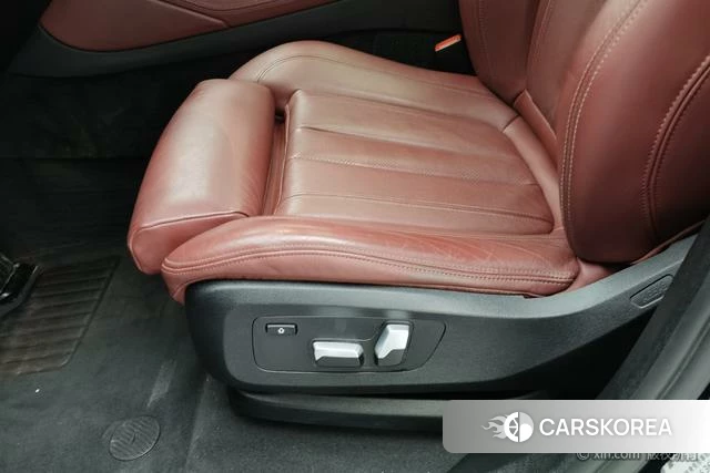 BMW X6 id 4300368 из Китая 23