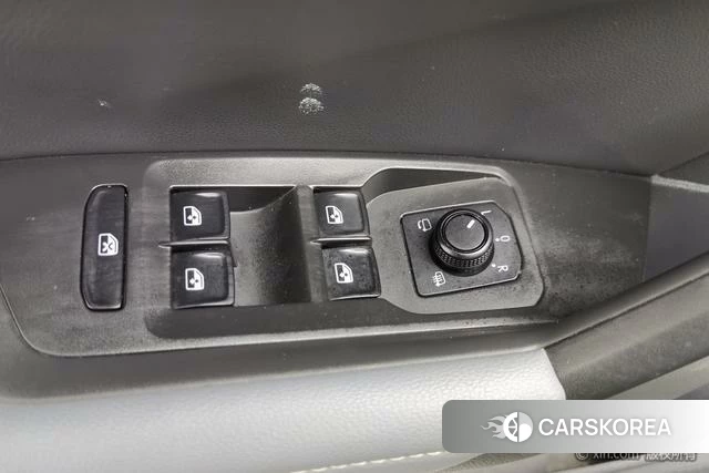 Volkswagen Lavida id 4253620 из Китая 23