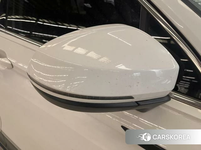 Volkswagen Tiguan L id 4263854 из Китая 14