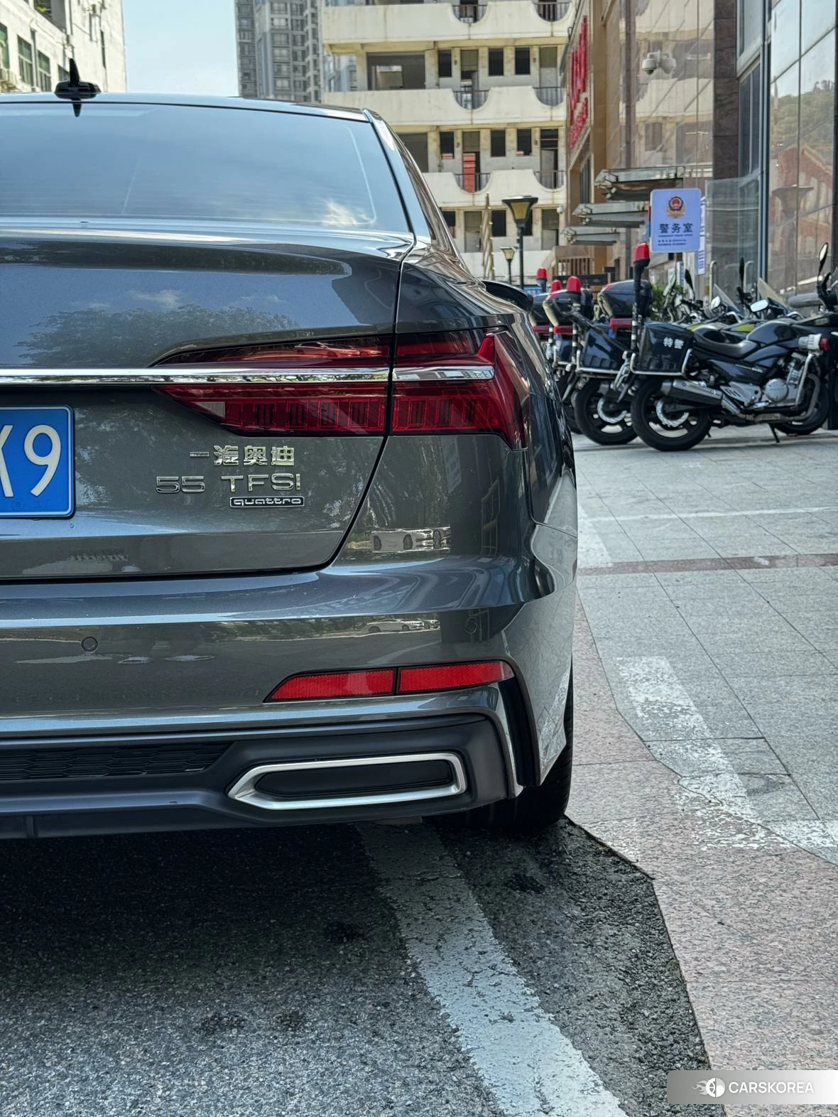 Audi A6L id 4440855 из Китая 20