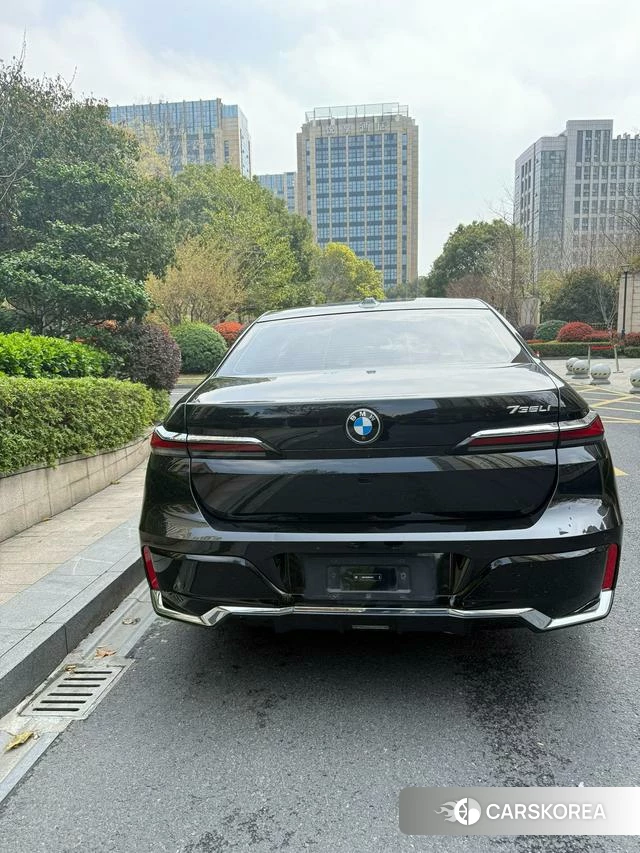 BMW 7 series id 4275342 из Китая 9