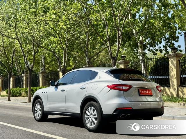 Maserati Levante id 4208318 из Китая 33