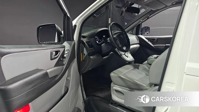 Hyundai The New Grand Starex id 4620276 из Кореи 31