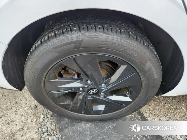 Hyundai Avante Hybrid (CN7) id 3058872 из Кореи 19