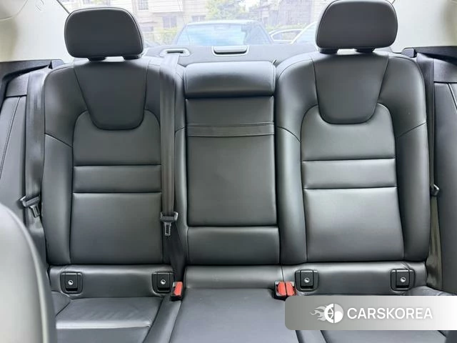 Volvo S60 id 4215764 из Китая 9