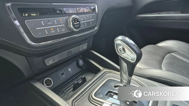 Ssangyong Rexton Sports id 3820679 из Кореи 19