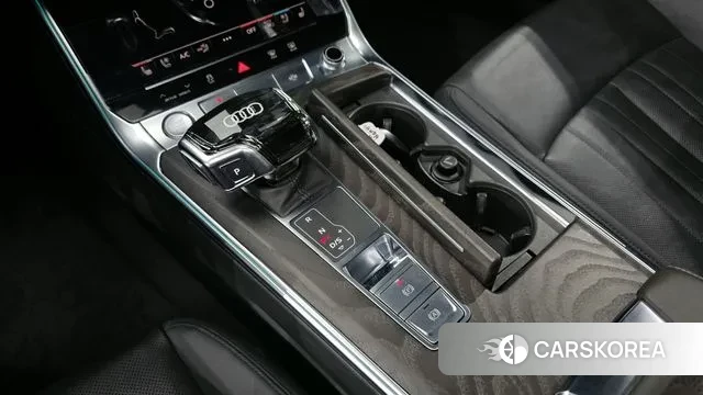 Audi A6 (C8) id 3489195 из Кореи 19