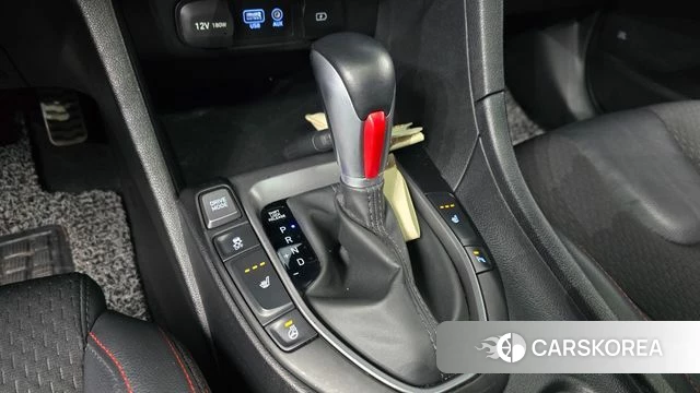 Hyundai Veloster (JS) id 3905632 из Кореи 19