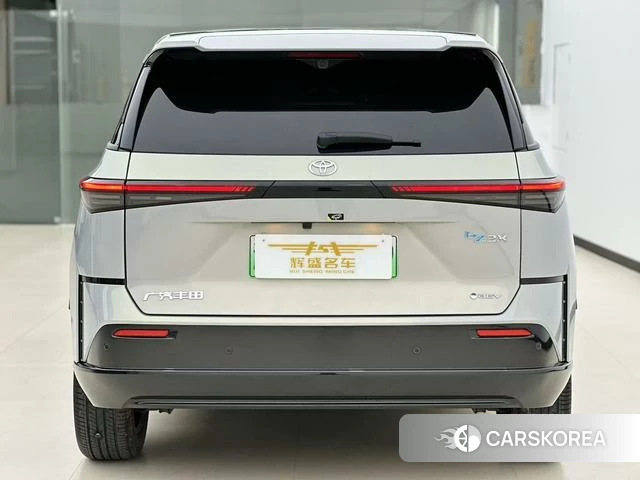 Toyota Platinum Wisdom 3X id 4229184 из Китая 9