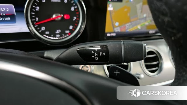 Mercedes-Benz E-Class W213 id 3835025 из Кореи 19