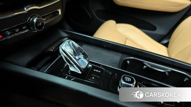 Volvo XC60 second Generation id 3852448 из Кореи 19