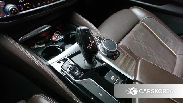 BMW 5 Series (G30) id 4937235 из Кореи 30