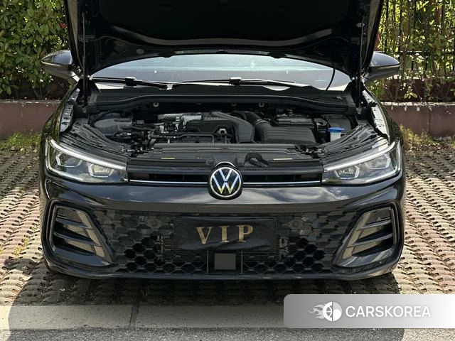 Volkswagen Passat id 4348877 из Китая 28