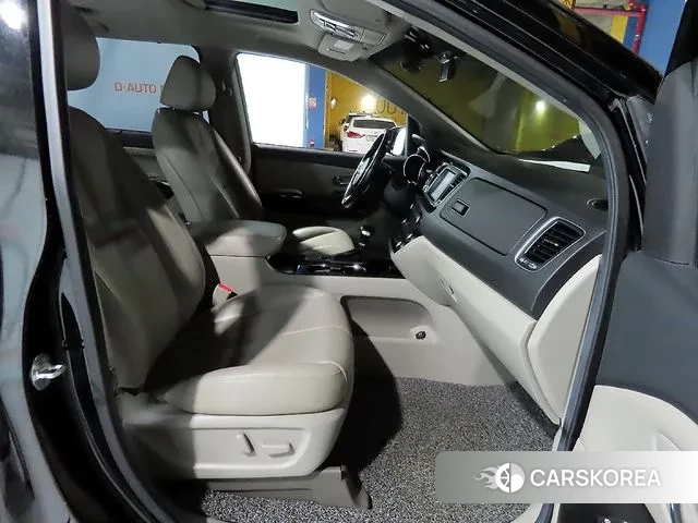 Kia The New Carnival id 3474826 из Кореи 19