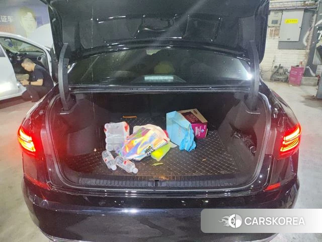 Volkswagen Passat id 4297969 из Китая 10