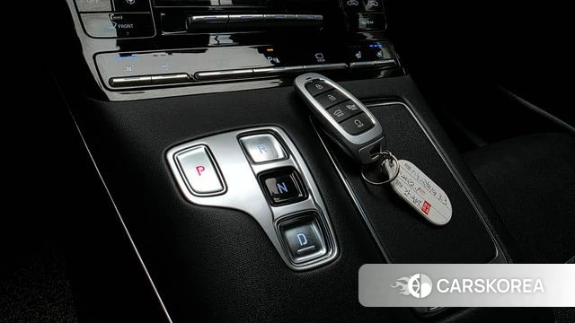 Hyundai The New Grandeur IG id 4651003 из Кореи 33