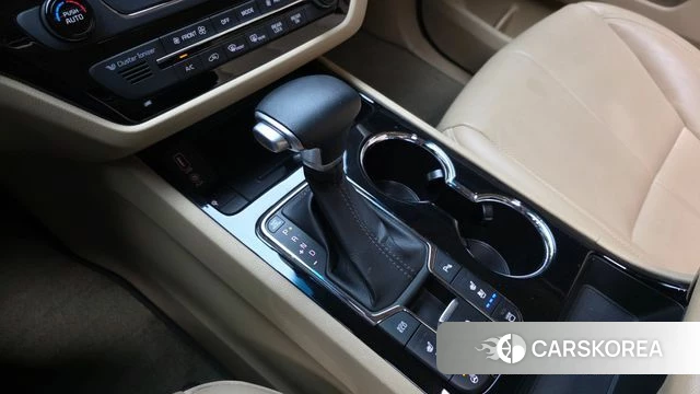 Kia The New Carnival id 4447134 из Кореи 19