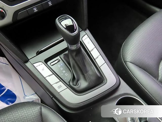 Hyundai Avante AD id 4262836 из Кореи 15