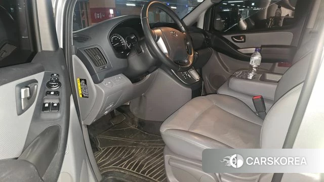 Hyundai The New Grand Starex id 3935968 из Кореи 17