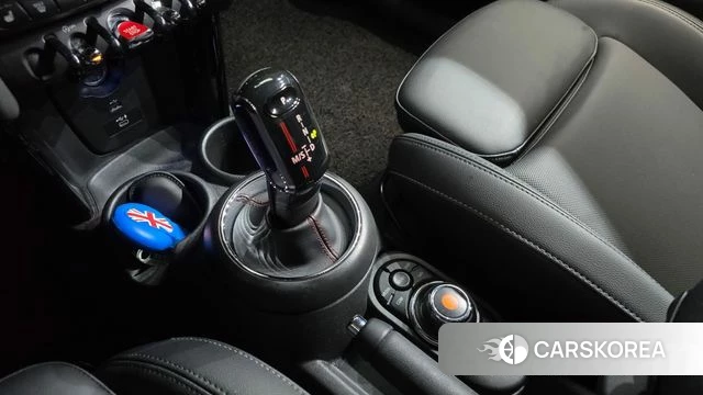 Mini Cooper S id 4662245 из Кореи 19