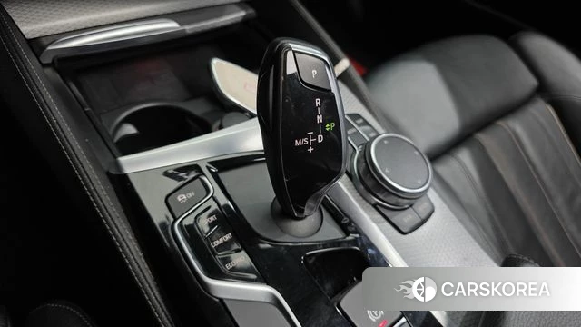 BMW 5 Series (G30) id 3894325 из Кореи 19