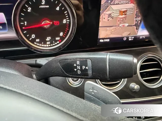 Mercedes-Benz E-Class W213 id 3677725 из Кореи 19