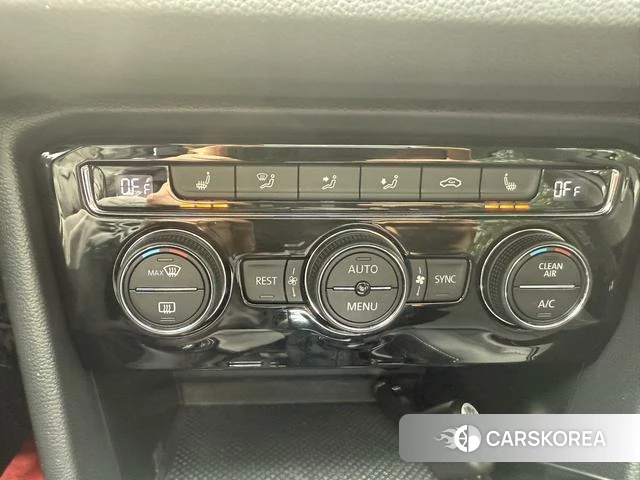 Volkswagen Tiguan L id 4256470 из Китая 22