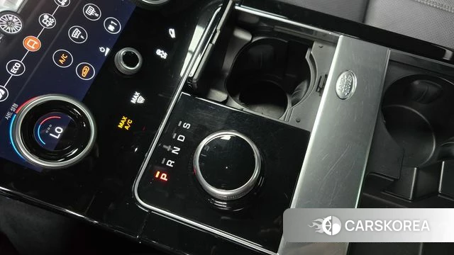 Land Rover Range Rover Velar id 4594329 из Кореи 32