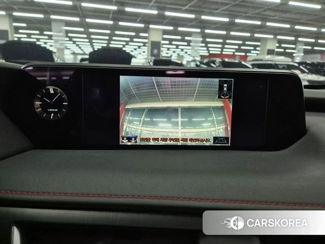 Lexus UX250h id 3813408 из Кореи 18