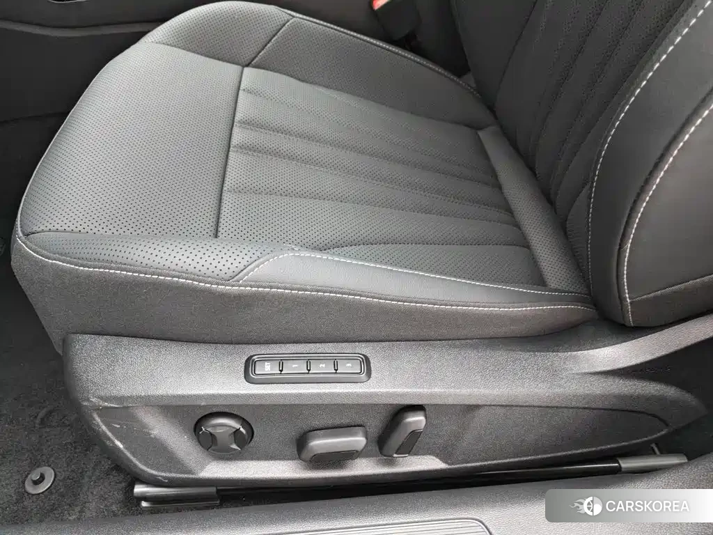 Volkswagen Passat id 4576564 из Китая 23