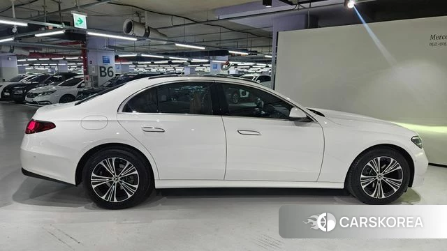 Mercedes-Benz E-Class W214 id 4194009 из Кореи 19