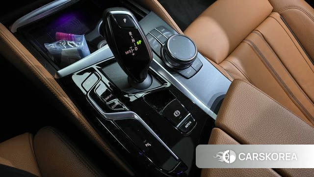 BMW 5 Series (G30) id 4488854 из Кореи 32