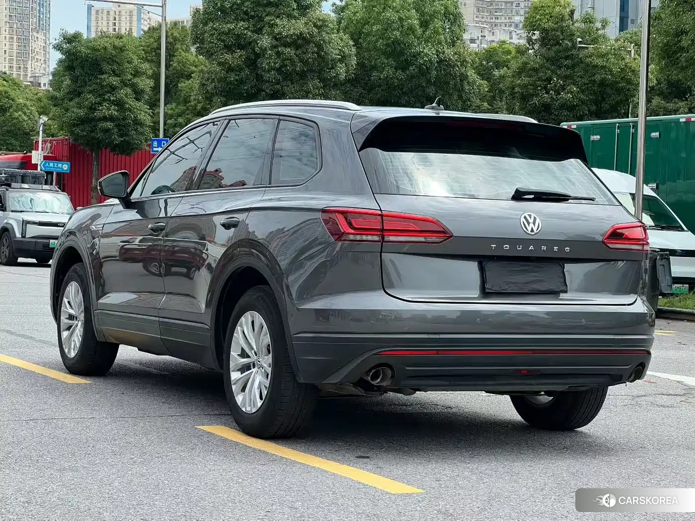 Volkswagen Touareg id 4539161 из Китая 9