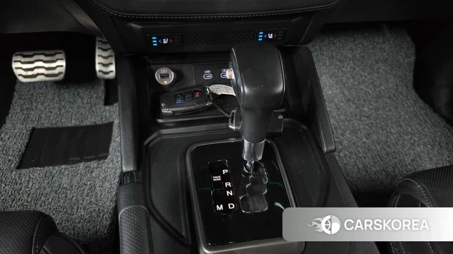 Ssangyong The New Rexton Sports Cannes id 4670040 из Кореи 31