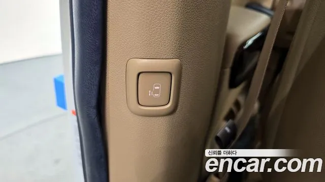 Kia The New Carnival id 2699098 из Кореи 19