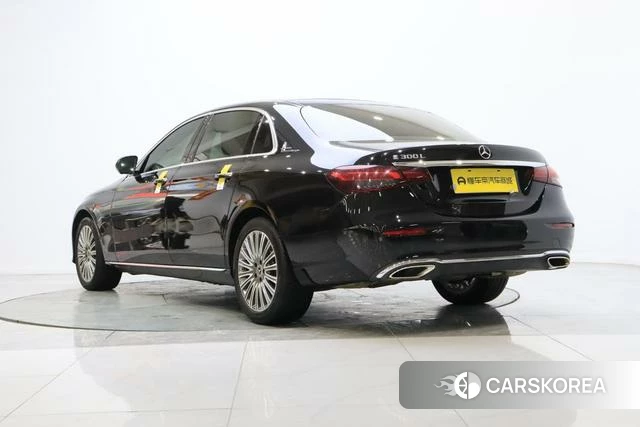 Mercedes-Benz E-class id 4257771 из Китая 19