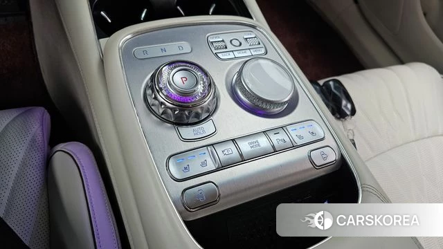 Genesis G90 (RS4) id 4443096 из Кореи 36