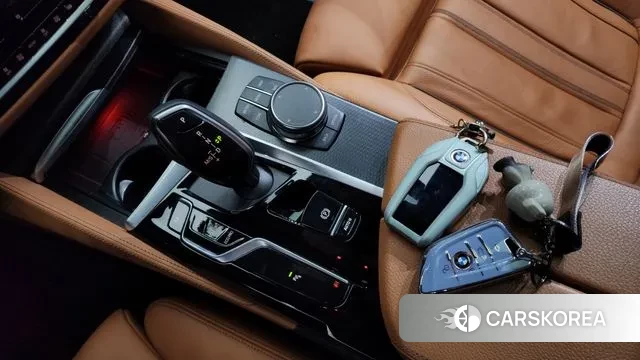 BMW 5 Series (G30) id 3634672 из Кореи 19