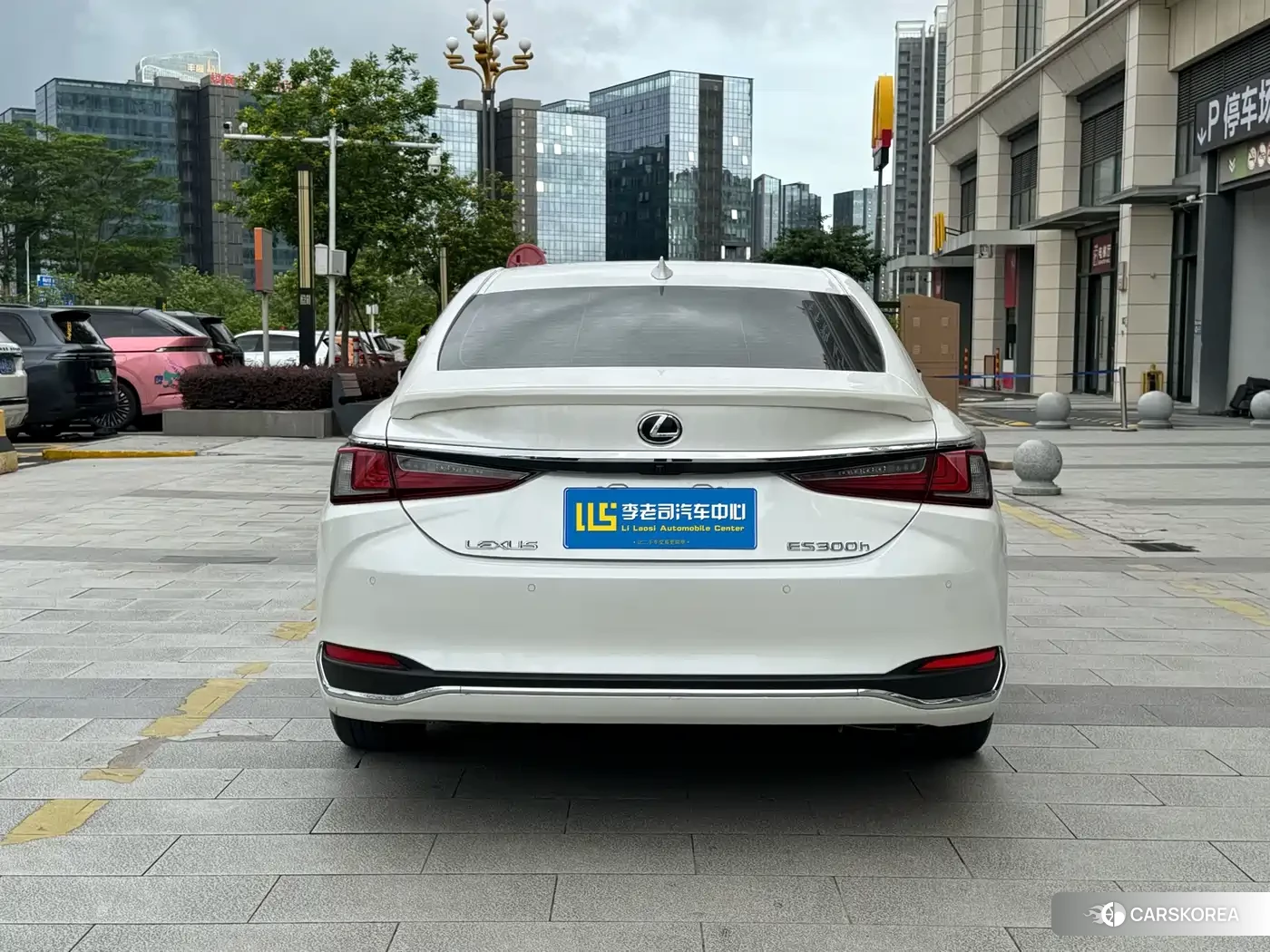 Lexus ES id 4547583 из Китая 9
